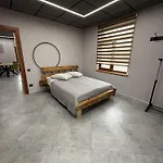 Apartamento Brivibas - South / North, Free Privat Parking, Free Wifi, Self Check-in *