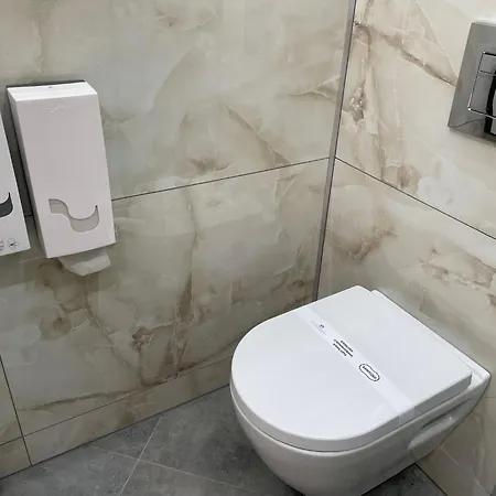 Brivibas - South / North, Free Privat Parking, Free Wifi, Self Check-in Riga