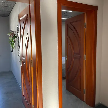 Brivibas - South / North, Free Privat Parking, Free Wifi, Self Check-in * Ρίγα