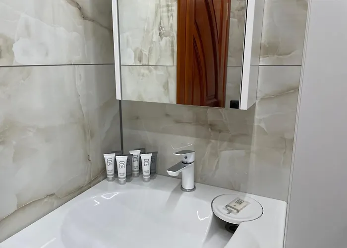 Brivibas - South / North, Free Privat Parking, Free Wifi, Self Check-in Апартаменты Рига