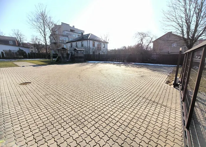 Brivibas - South / North, Free Privat Parking, Free Wifi, Self Check-in Рига