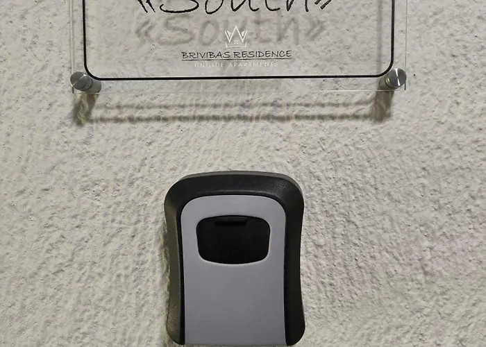 Brivibas - South / North, Free Privat Parking, Free Wifi, Self Check-in *