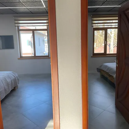 Brivibas - South / North, Free Privat Parking, Free Wifi, Self Check-in * Рига