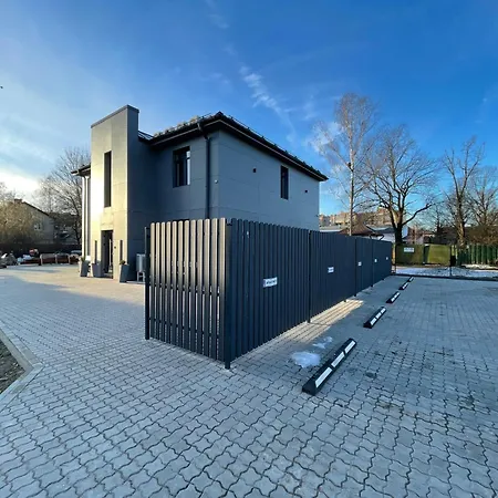 Brivibas - South / North, Free Privat Parking, Free Wifi, Self Check-in * Рига