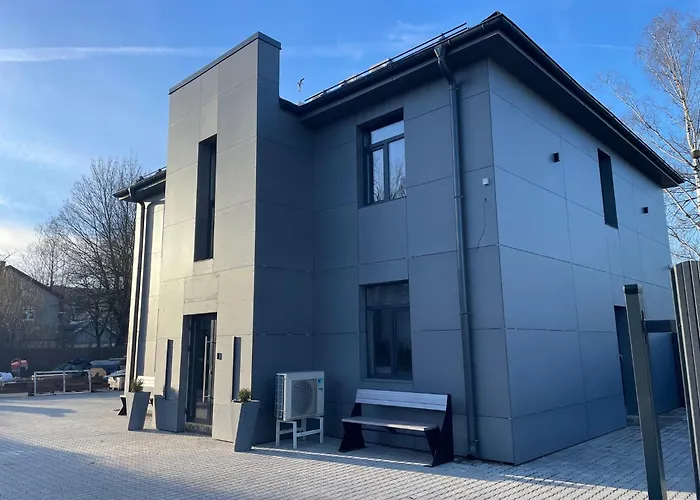 Brivibas - South / North, Free Privat Parking, Free Wifi, Self Check-in Riga