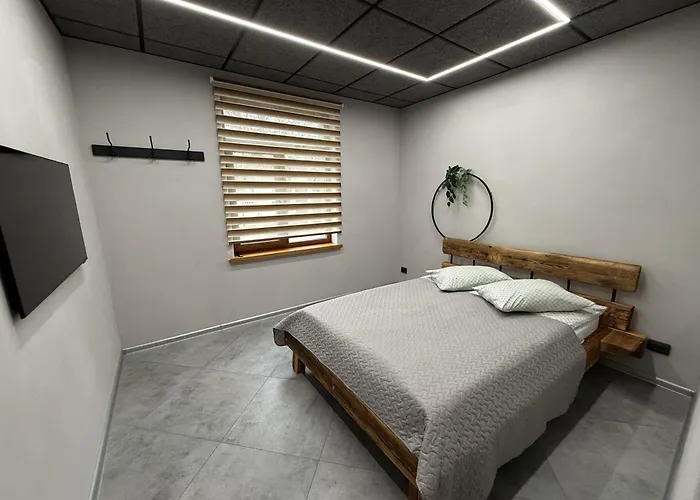 Apartamento Brivibas - South / North, Free Privat Parking, Free Wifi, Self Check-in Riga